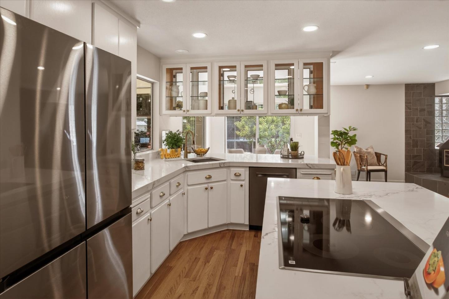 Detail Gallery Image 10 of 69 For 6894 Serenity Ct, San Jose,  CA 95120 - 6 Beds | 4/1 Baths