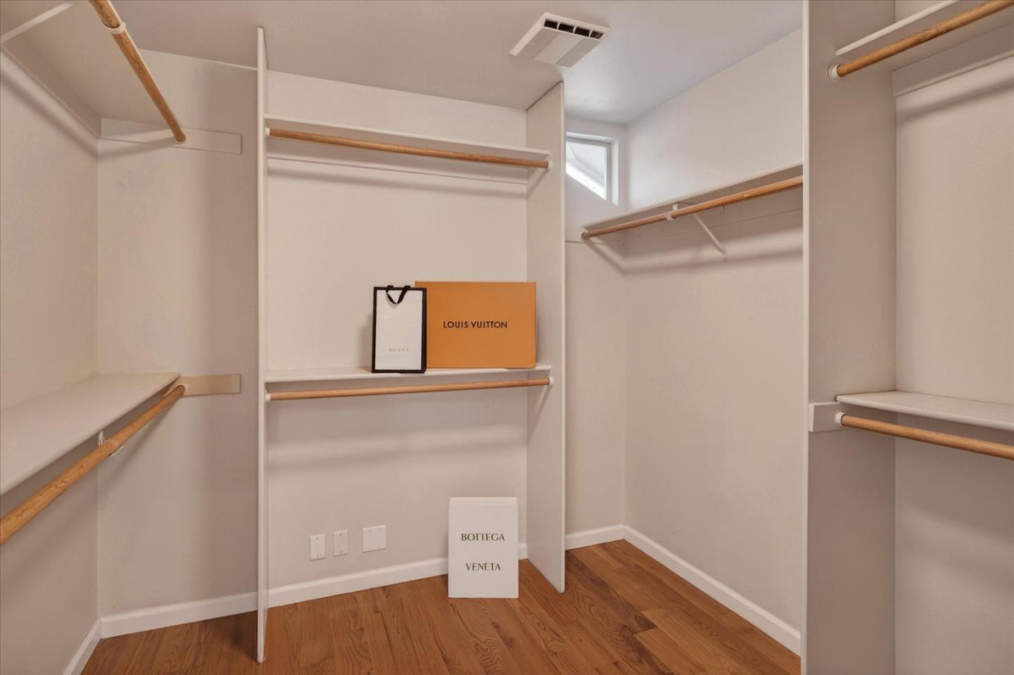 Detail Gallery Image 22 of 69 For 6894 Serenity Ct, San Jose,  CA 95120 - 6 Beds | 4/1 Baths