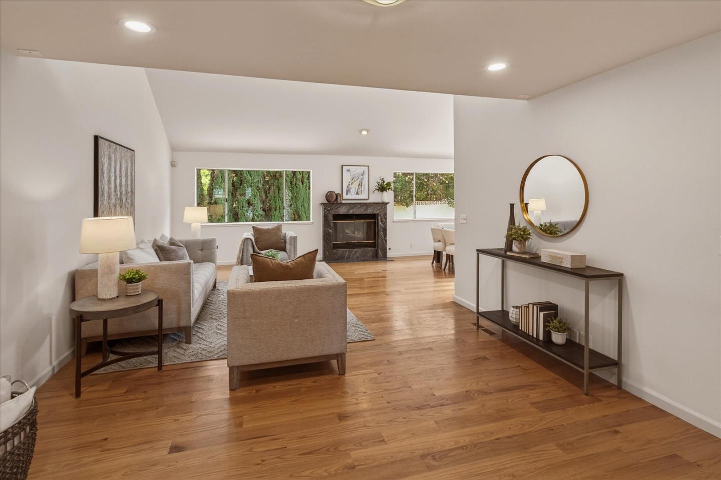 Detail Gallery Image 3 of 69 For 6894 Serenity Ct, San Jose,  CA 95120 - 6 Beds | 4/1 Baths