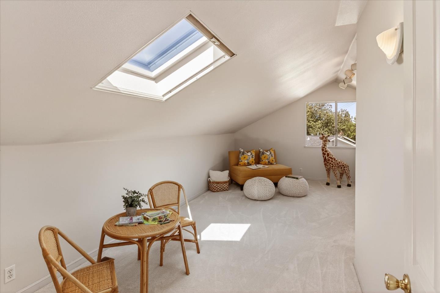 Detail Gallery Image 35 of 69 For 6894 Serenity Ct, San Jose,  CA 95120 - 6 Beds | 4/1 Baths