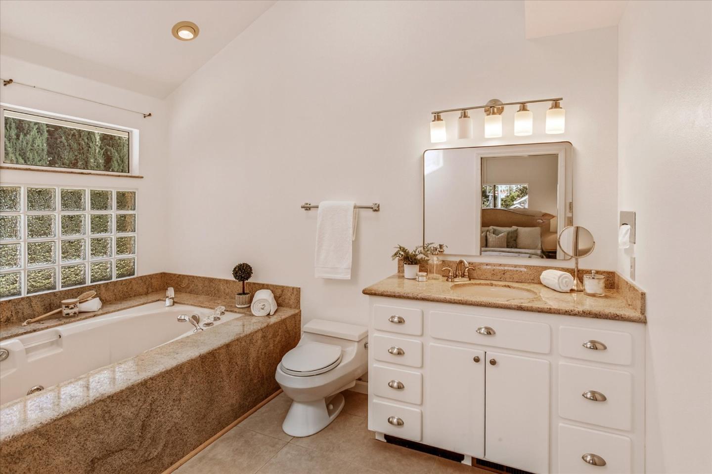 Detail Gallery Image 40 of 69 For 6894 Serenity Ct, San Jose,  CA 95120 - 6 Beds | 4/1 Baths