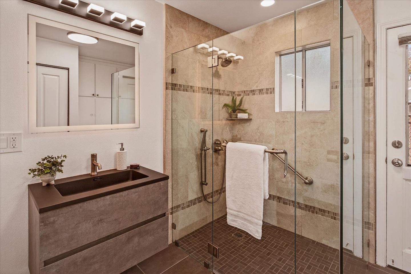 Detail Gallery Image 46 of 69 For 6894 Serenity Ct, San Jose,  CA 95120 - 6 Beds | 4/1 Baths