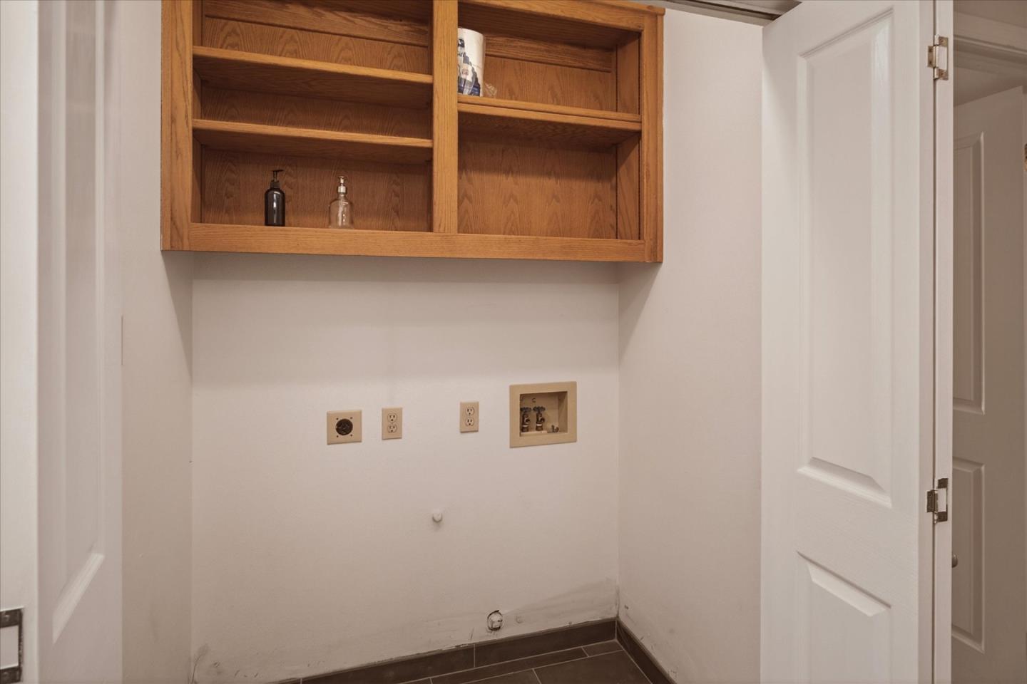 Detail Gallery Image 47 of 69 For 6894 Serenity Ct, San Jose,  CA 95120 - 6 Beds | 4/1 Baths