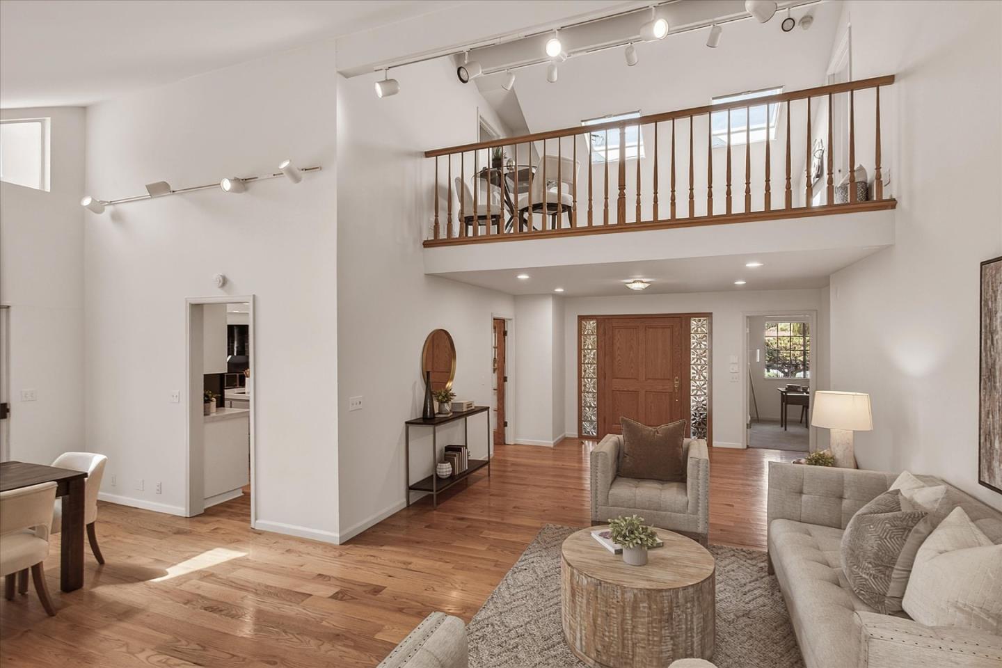 Detail Gallery Image 5 of 69 For 6894 Serenity Ct, San Jose,  CA 95120 - 6 Beds | 4/1 Baths