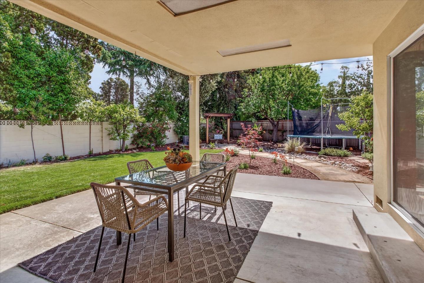 Detail Gallery Image 52 of 69 For 6894 Serenity Ct, San Jose,  CA 95120 - 6 Beds | 4/1 Baths