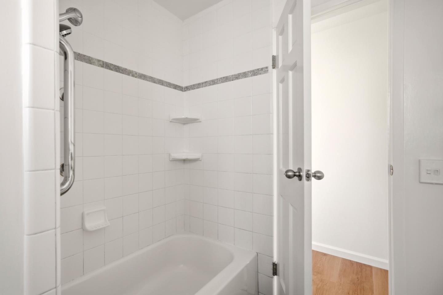 Detail Gallery Image 13 of 20 For 1114 Miles Ave, Pacific Grove,  CA 93950 - 3 Beds | 1/1 Baths