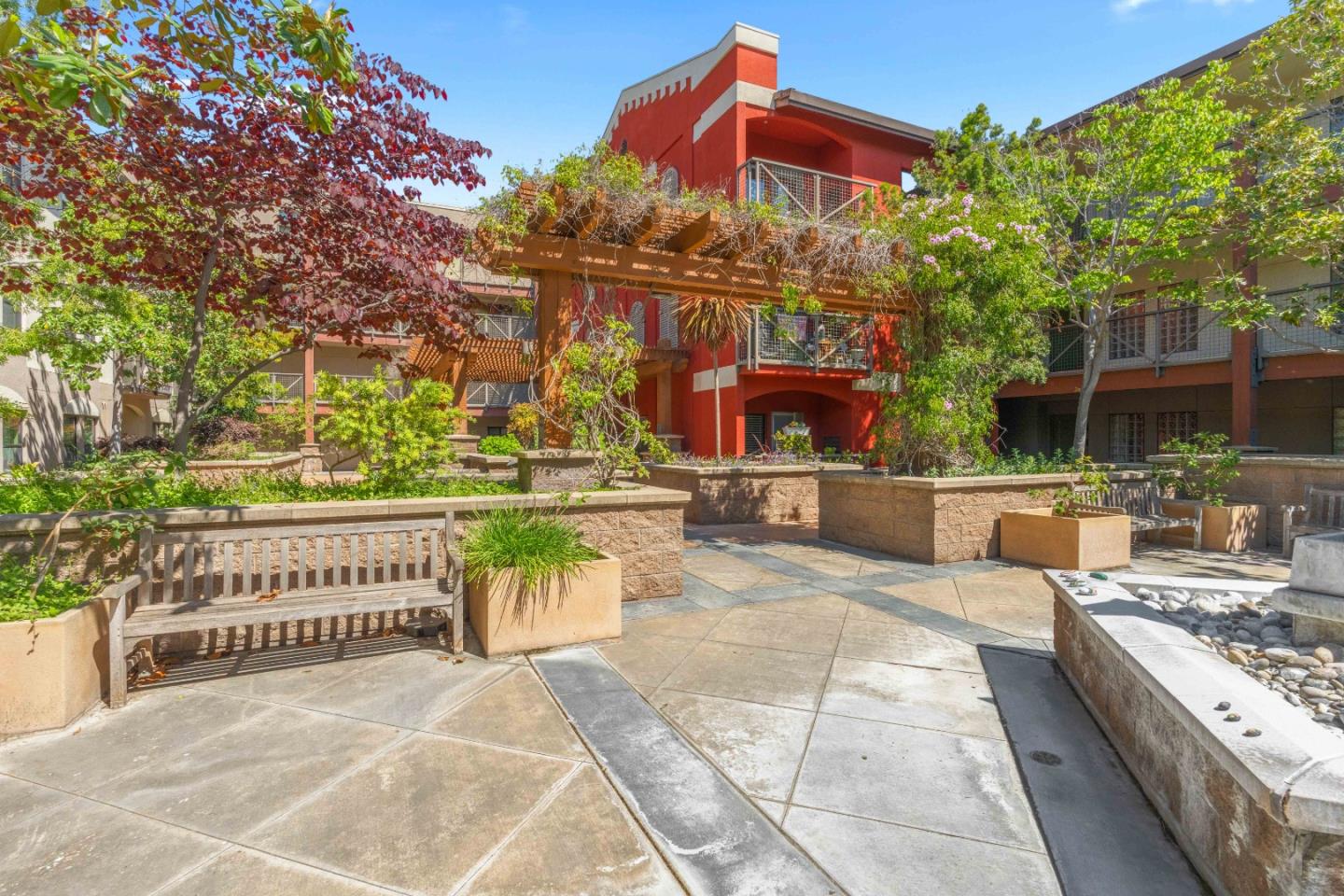 Detail Gallery Image 25 of 28 For 125 Patterson St #320,  San Jose,  CA 95112 - 1 Beds | 1 Baths