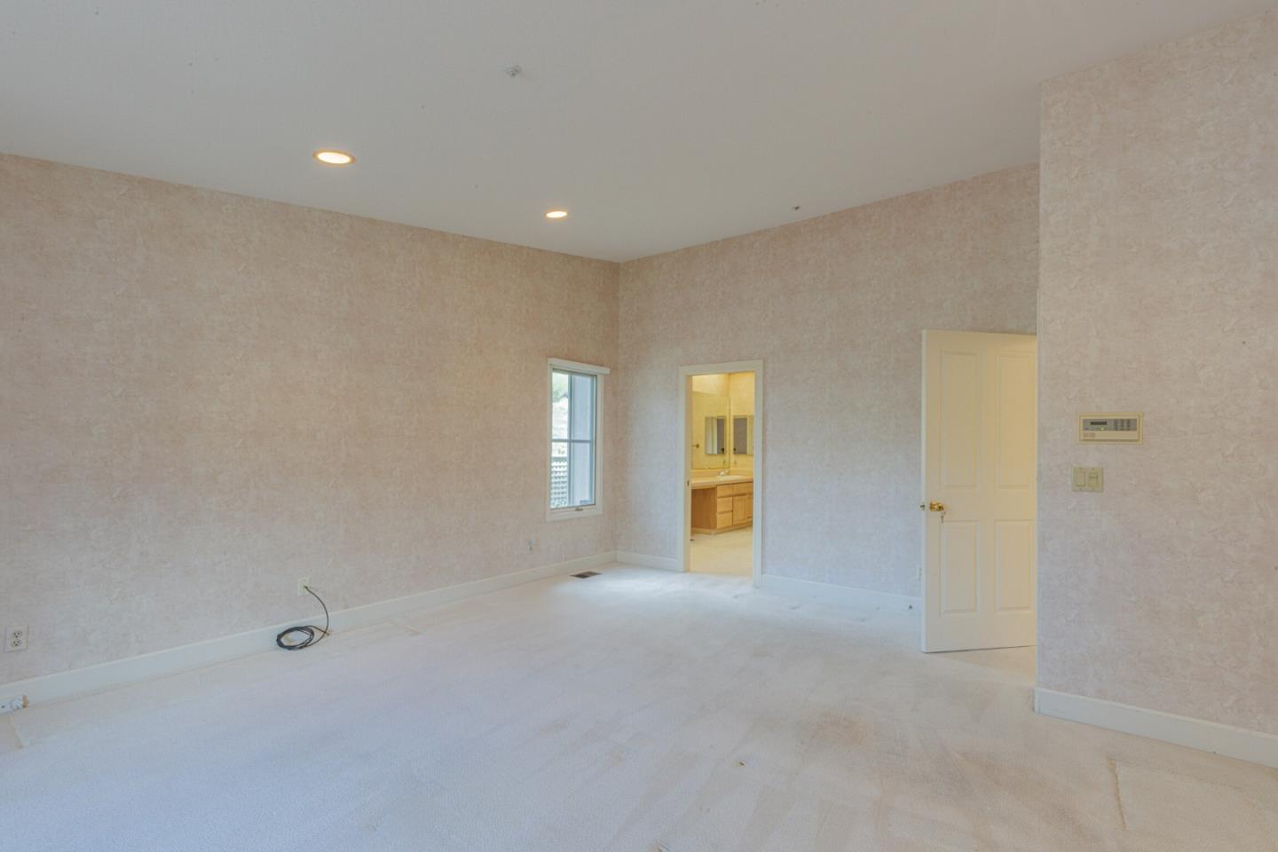 Detail Gallery Image 23 of 38 For 25683 Meadowview Ct, Salinas,  CA 93908 - 3 Beds | 3 Baths