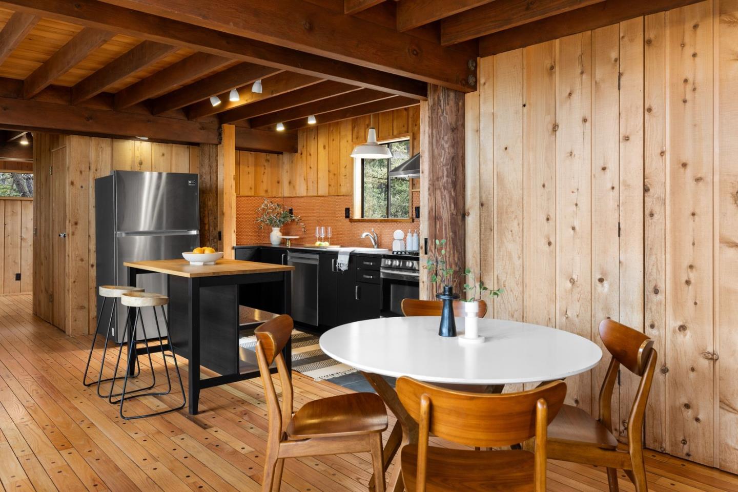 Detail Gallery Image 18 of 88 For 73 Mount Devon Rd, Carmel Highlands,  CA 93923 - 5 Beds | 3/1 Baths