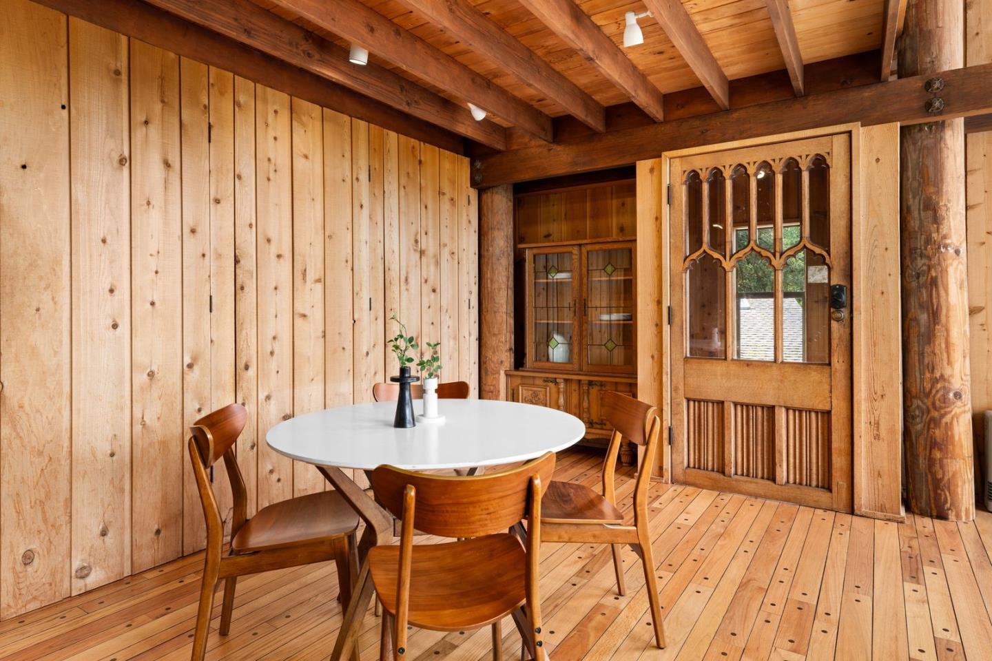 Detail Gallery Image 19 of 88 For 73 Mount Devon Rd, Carmel Highlands,  CA 93923 - 5 Beds | 3/1 Baths