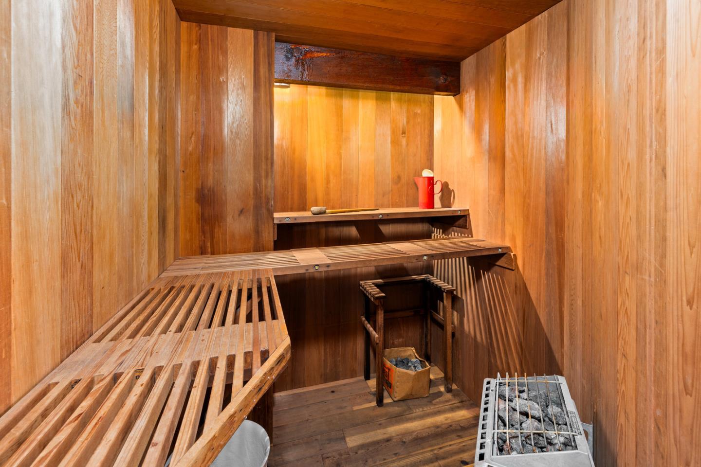 Detail Gallery Image 26 of 88 For 73 Mount Devon Rd, Carmel Highlands,  CA 93923 - 5 Beds | 3/1 Baths