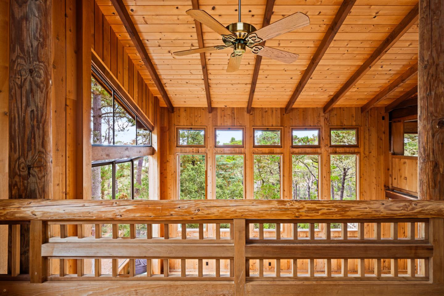 Detail Gallery Image 32 of 88 For 73 Mount Devon Rd, Carmel Highlands,  CA 93923 - 5 Beds | 3/1 Baths