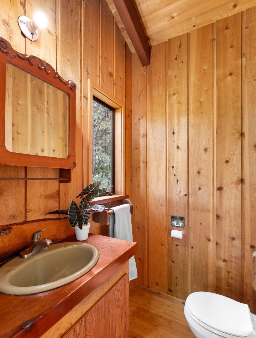 Detail Gallery Image 37 of 88 For 73 Mount Devon Rd, Carmel Highlands,  CA 93923 - 5 Beds | 3/1 Baths