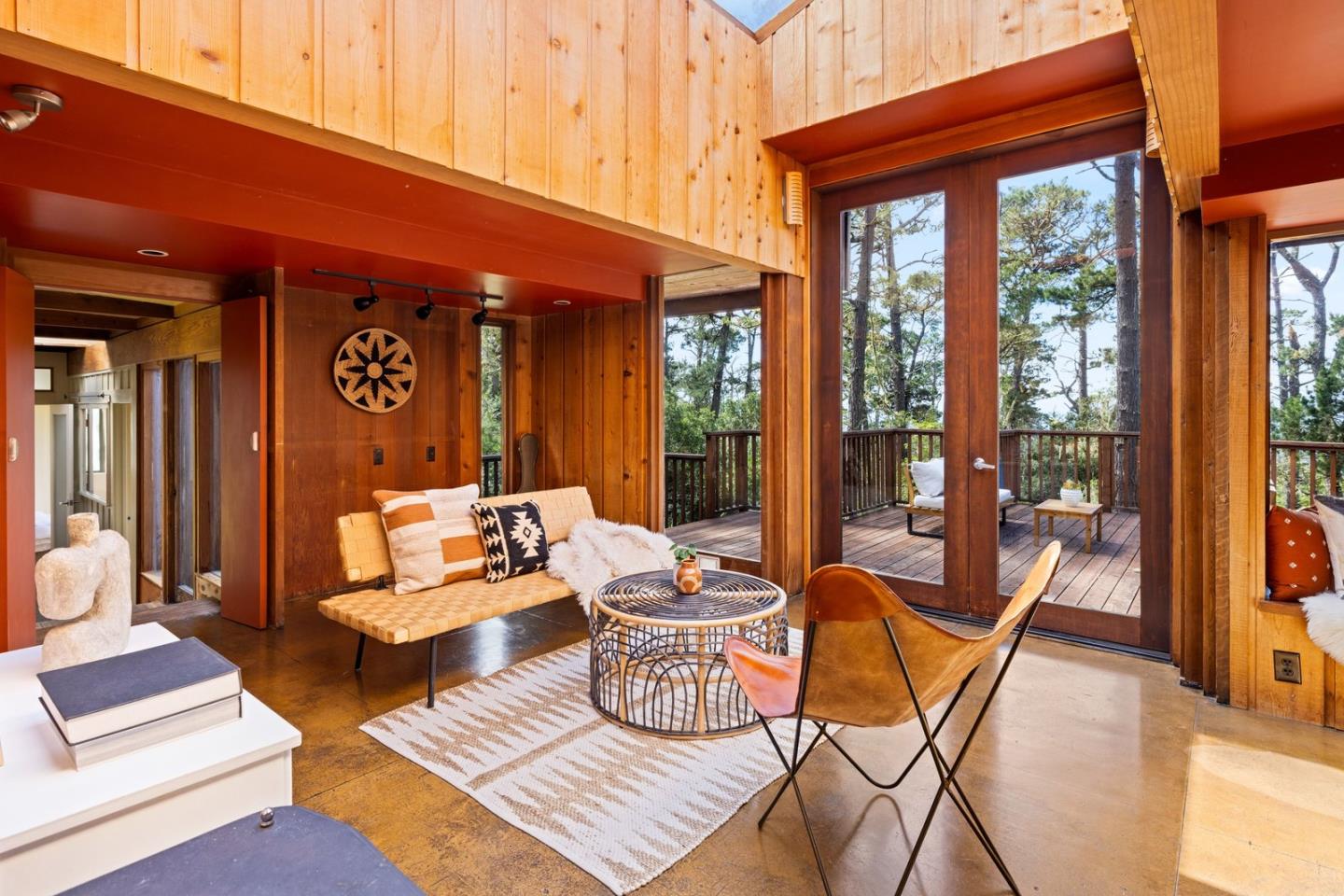 Detail Gallery Image 58 of 88 For 73 Mount Devon Rd, Carmel Highlands,  CA 93923 - 5 Beds | 3/1 Baths