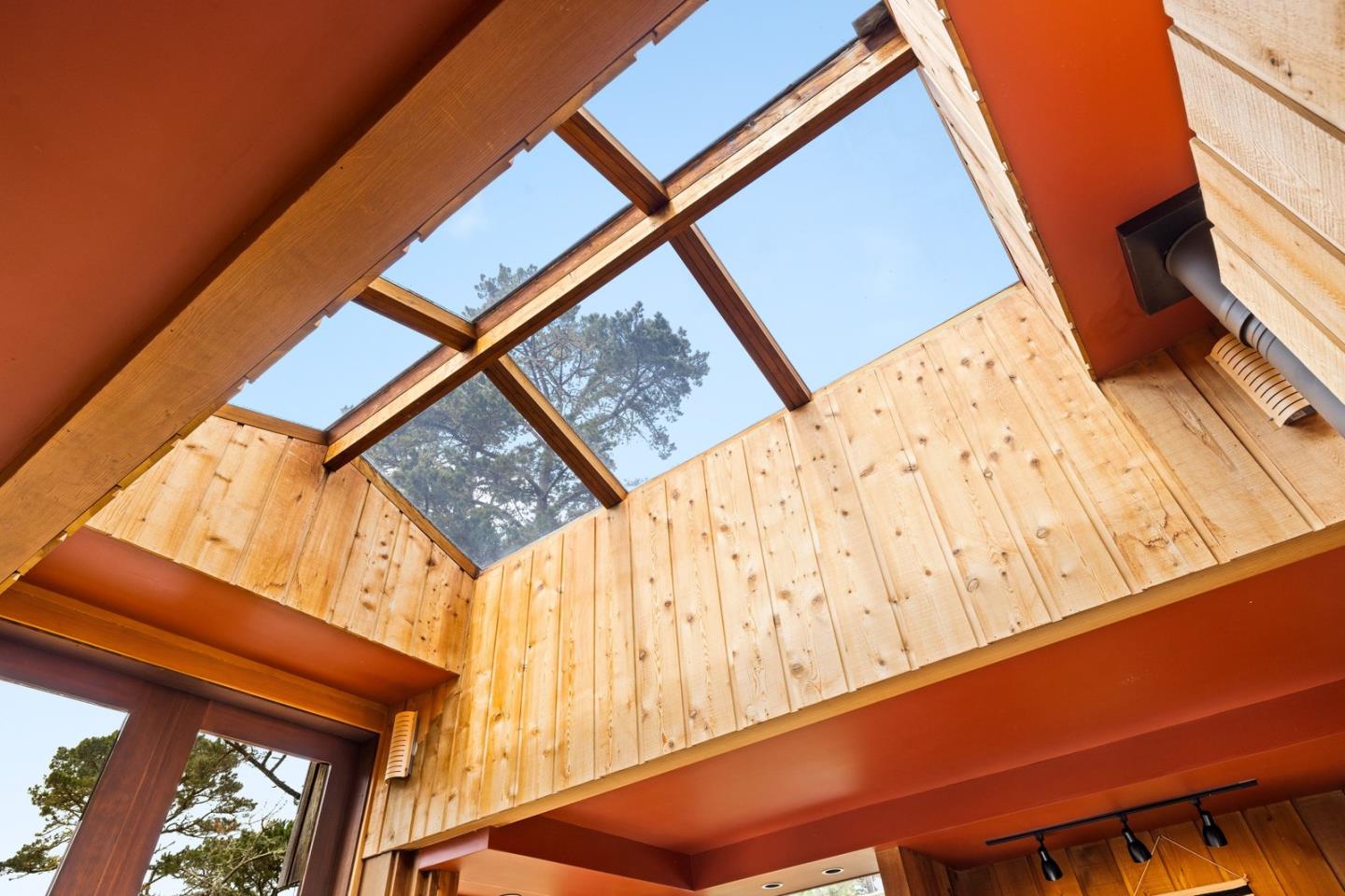 Detail Gallery Image 69 of 88 For 73 Mount Devon Rd, Carmel Highlands,  CA 93923 - 5 Beds | 3/1 Baths