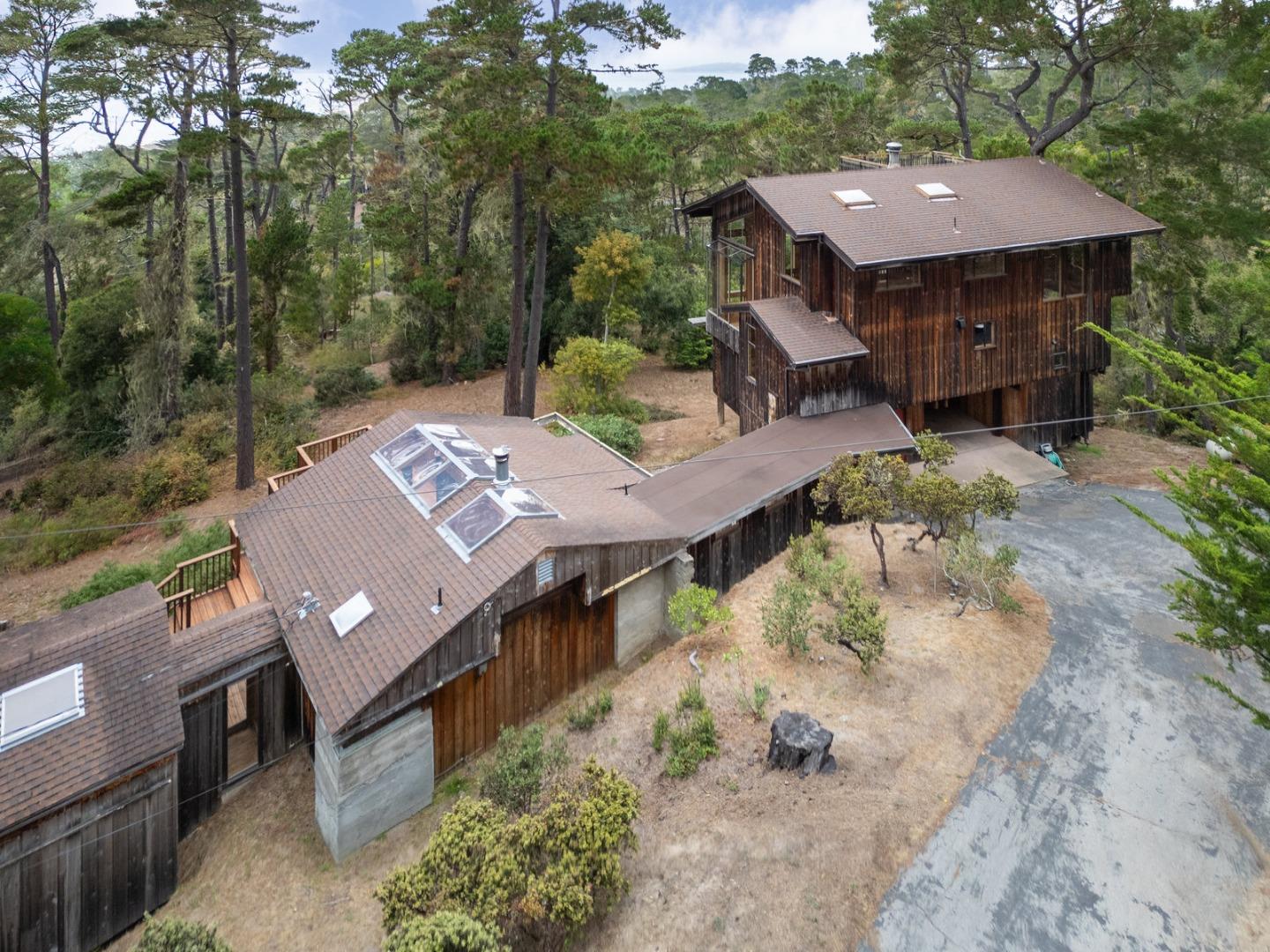 Detail Gallery Image 82 of 88 For 73 Mount Devon Rd, Carmel Highlands,  CA 93923 - 5 Beds | 3/1 Baths