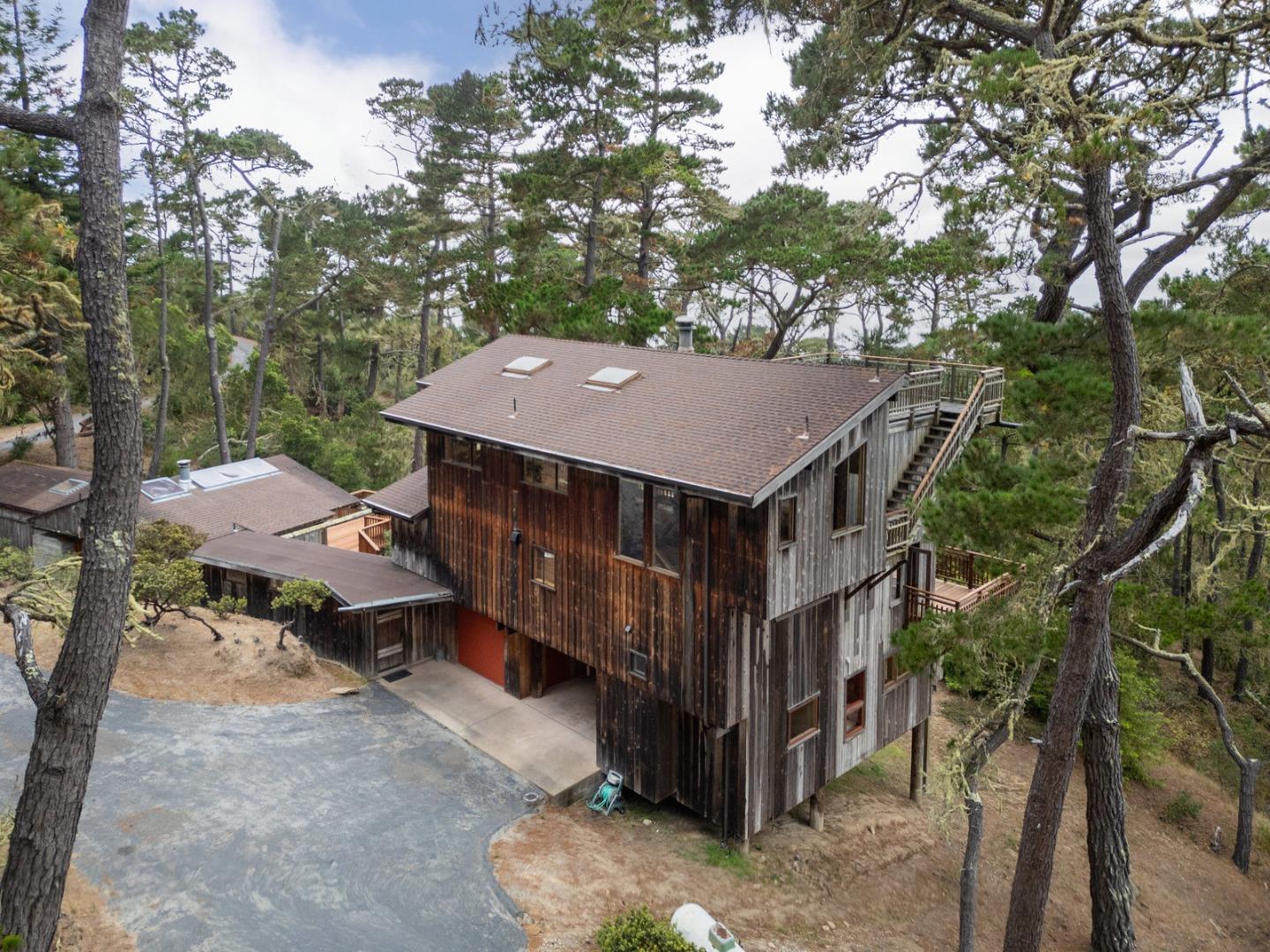 Detail Gallery Image 83 of 88 For 73 Mount Devon Rd, Carmel Highlands,  CA 93923 - 5 Beds | 3/1 Baths