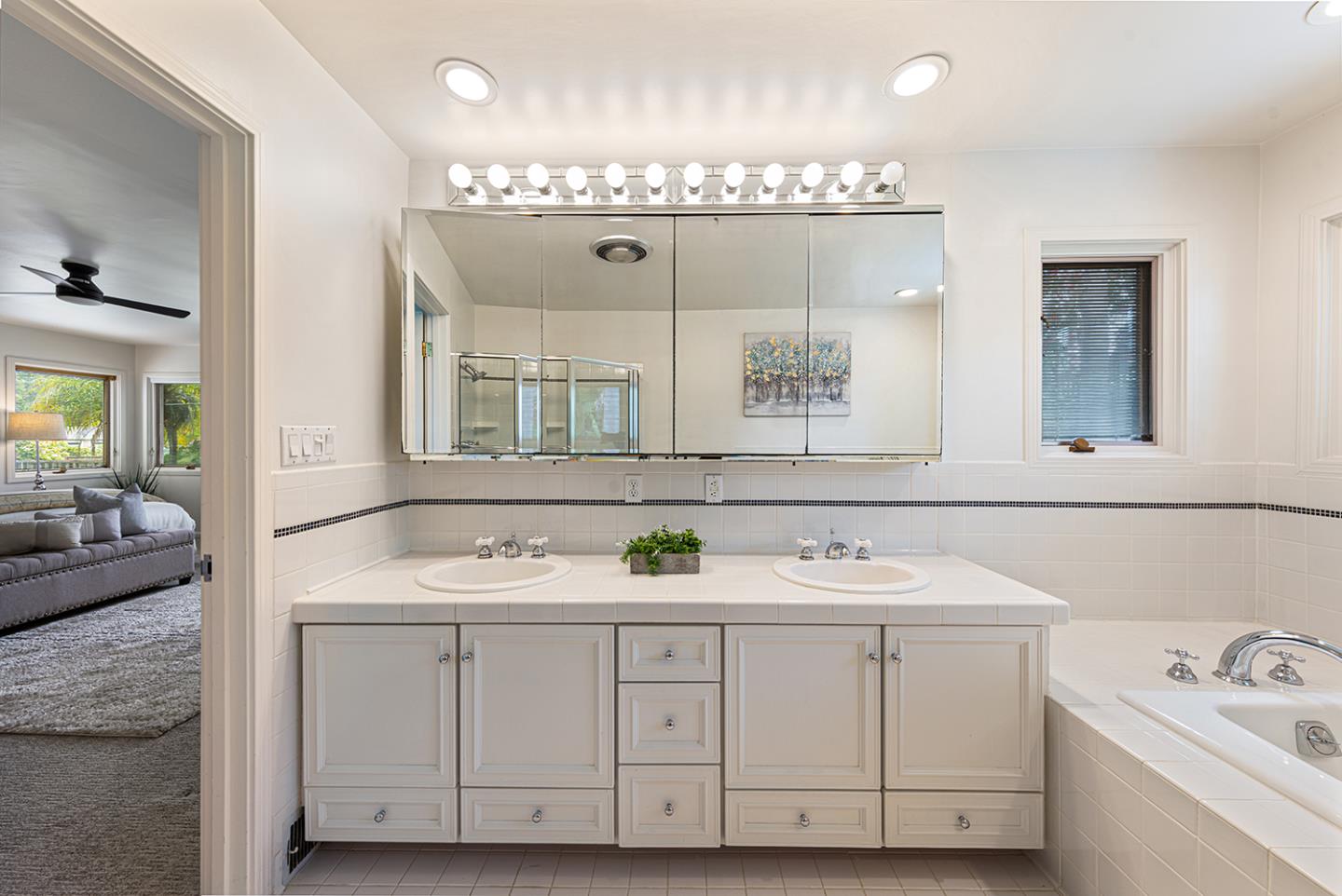 Detail Gallery Image 33 of 75 For 2714 All View Way, Belmont,  CA 94002 - 3 Beds | 3 Baths