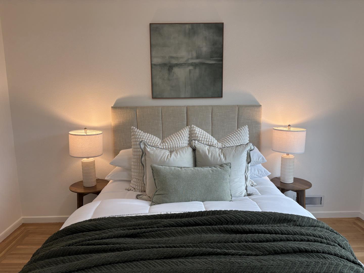 Detail Gallery Image 15 of 61 For 42 Lake Forest Dr, Daly City,  CA 94015 - 2 Beds | 1 Baths