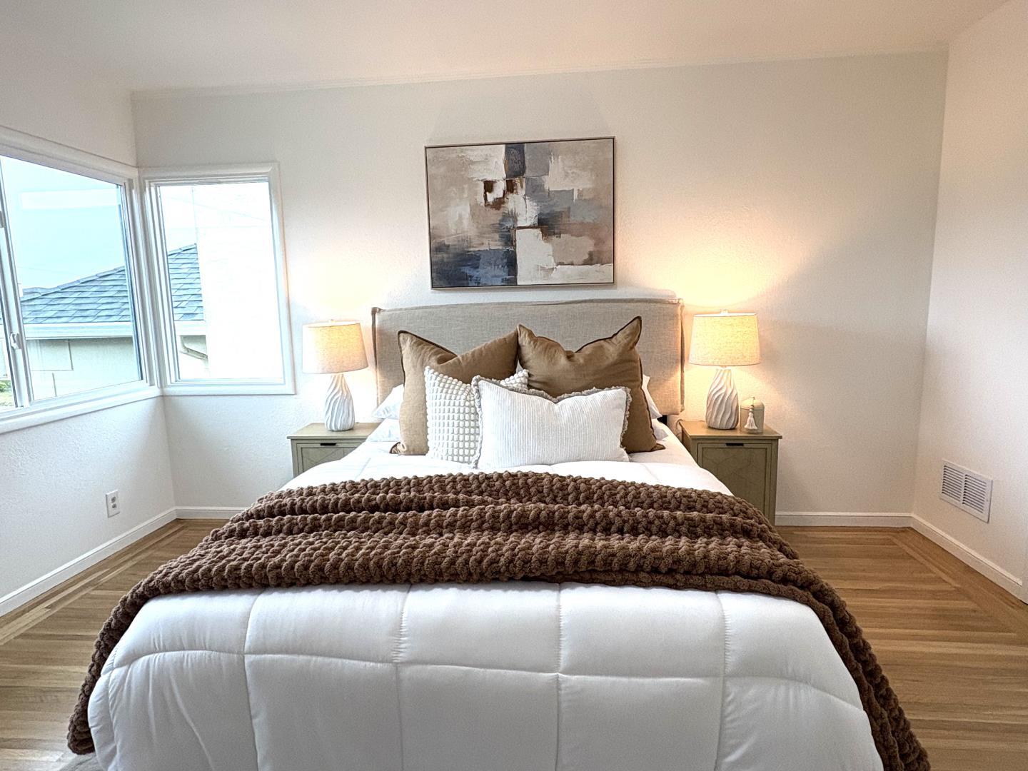 Detail Gallery Image 20 of 61 For 42 Lake Forest Dr, Daly City,  CA 94015 - 2 Beds | 1 Baths