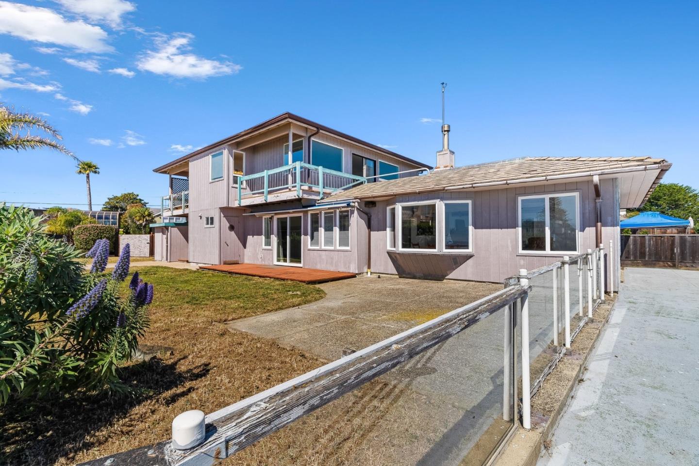 Detail Gallery Image 13 of 43 For 4360 Opal Cliff Dr, Santa Cruz,  CA 95062 - 3 Beds | 2 Baths