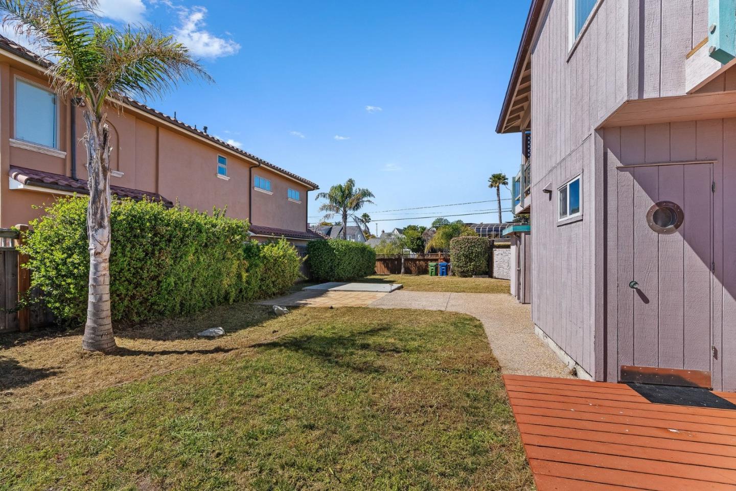 Detail Gallery Image 16 of 43 For 4360 Opal Cliff Dr, Santa Cruz,  CA 95062 - 3 Beds | 2 Baths