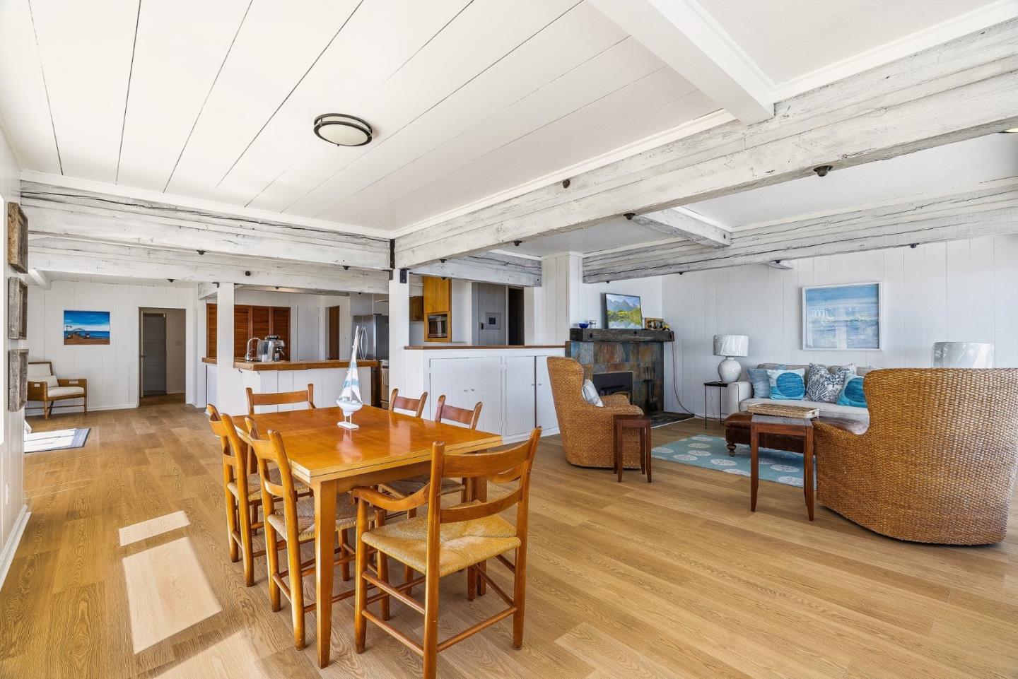 Detail Gallery Image 18 of 43 For 4360 Opal Cliff Dr, Santa Cruz,  CA 95062 - 3 Beds | 2 Baths