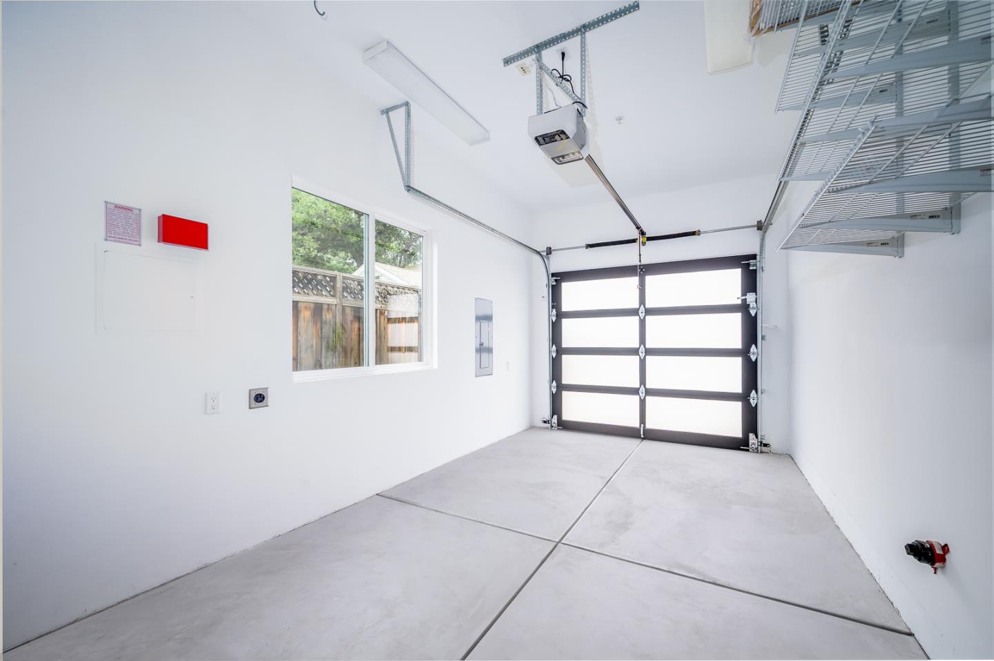 Detail Gallery Image 26 of 26 For 113 Seale Ave, Palo Alto,  CA 94301 - 4 Beds | 3 Baths