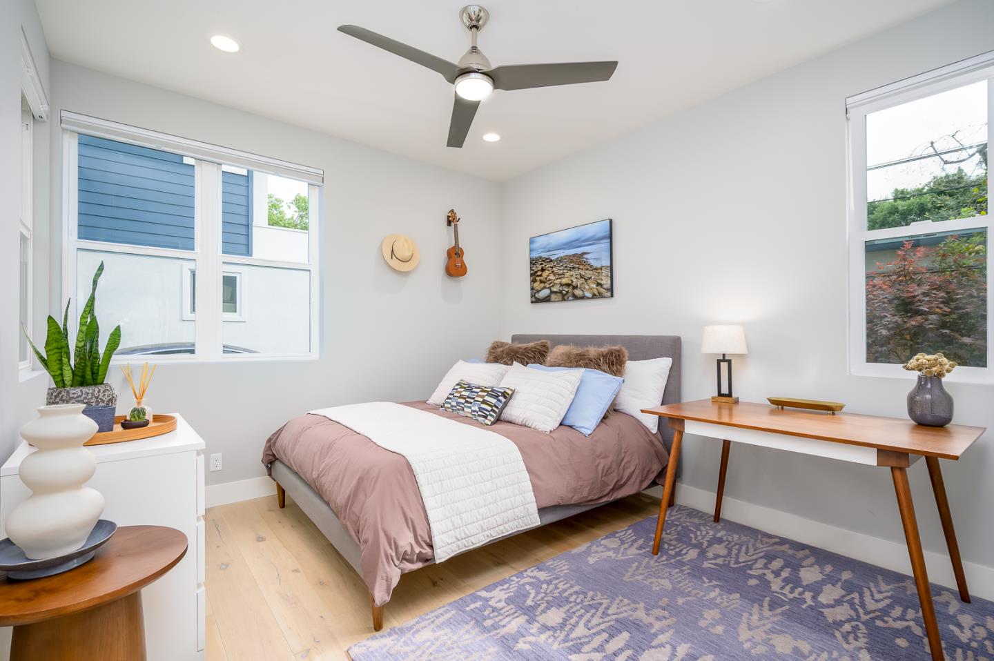 Detail Gallery Image 9 of 26 For 113 Seale Ave, Palo Alto,  CA 94301 - 4 Beds | 3 Baths