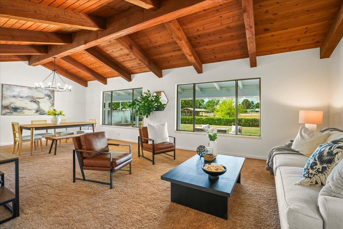 Detail Gallery Image 14 of 50 For Godfrey Ave, Gilroy,  CA 95020 - 4 Beds | 2/1 Baths