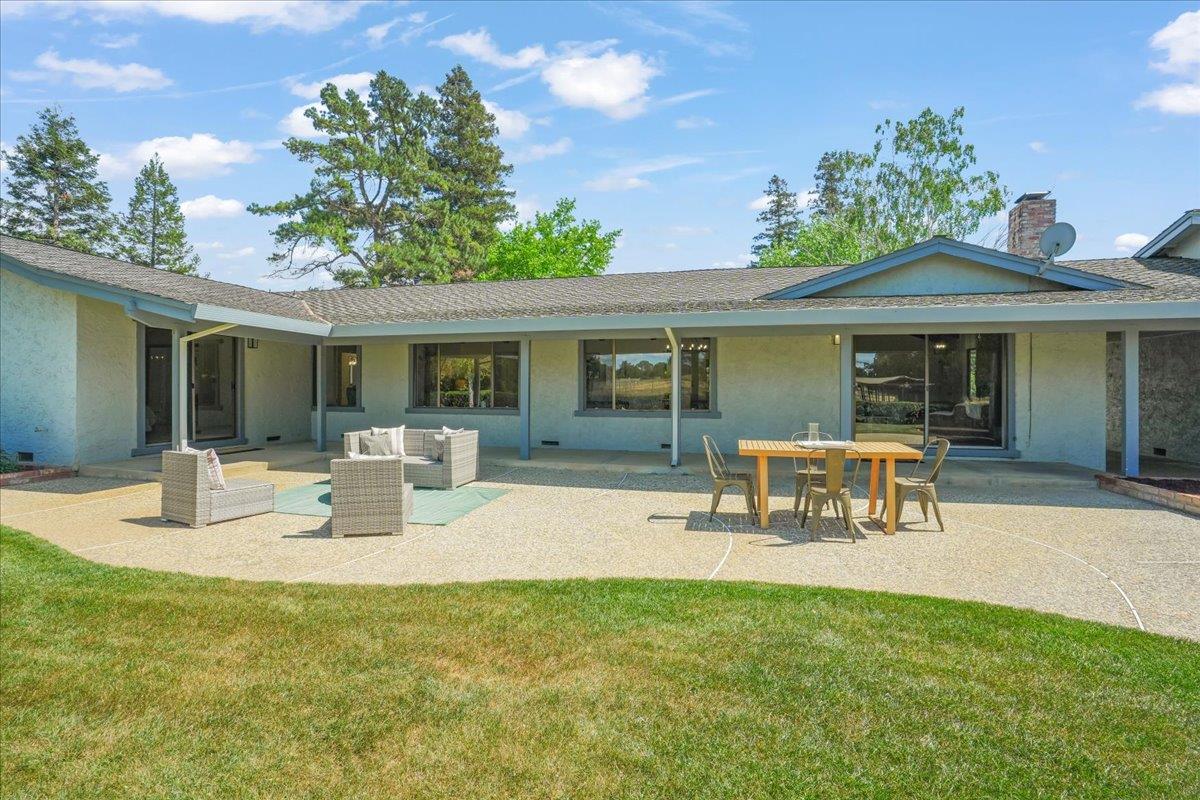 Detail Gallery Image 28 of 50 For Godfrey Ave, Gilroy,  CA 95020 - 4 Beds | 2/1 Baths