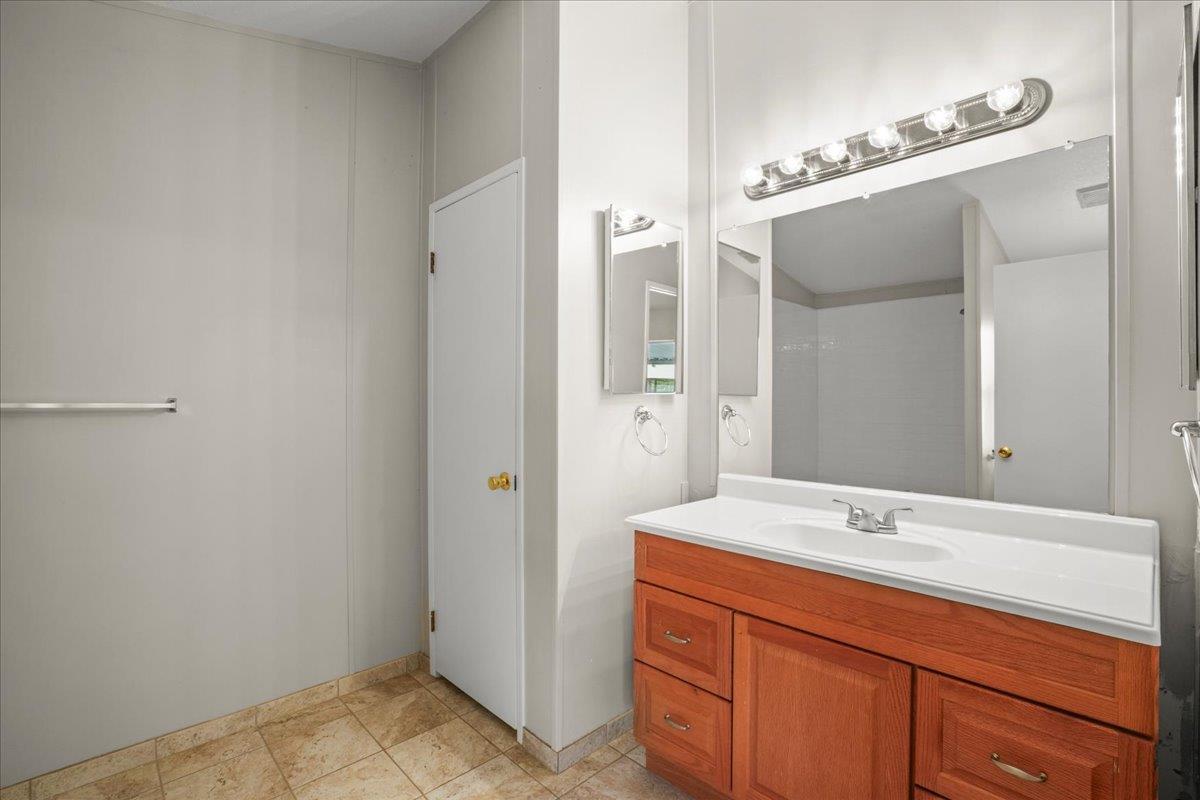 Detail Gallery Image 40 of 50 For Godfrey Ave, Gilroy,  CA 95020 - 4 Beds | 2/1 Baths