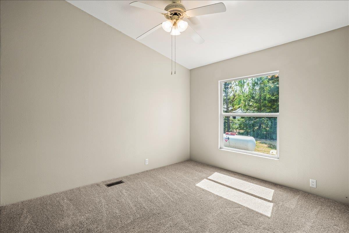 Detail Gallery Image 42 of 50 For Godfrey Ave, Gilroy,  CA 95020 - 4 Beds | 2/1 Baths