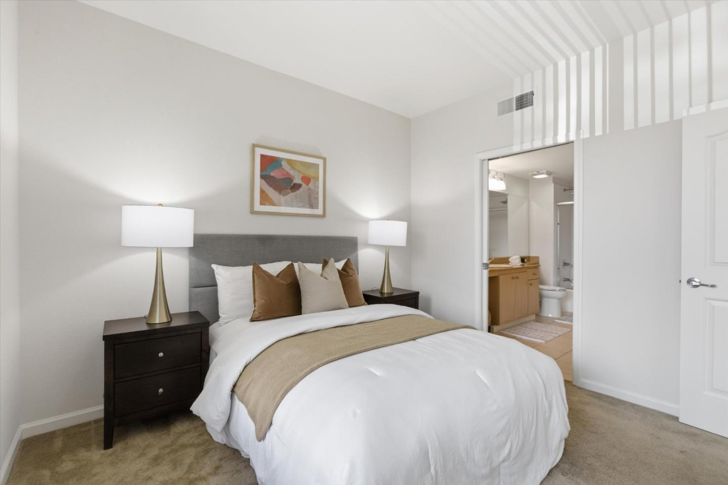 Detail Gallery Image 14 of 24 For 801 Winchester #4100,  San Jose,  CA 95128 - 1 Beds | 1 Baths