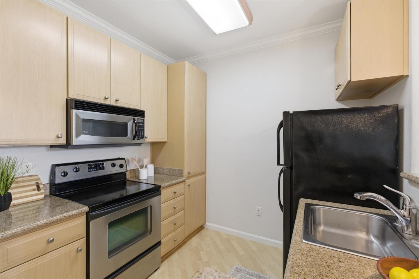 Detail Gallery Image 9 of 24 For 801 Winchester #4100,  San Jose,  CA 95128 - 1 Beds | 1 Baths