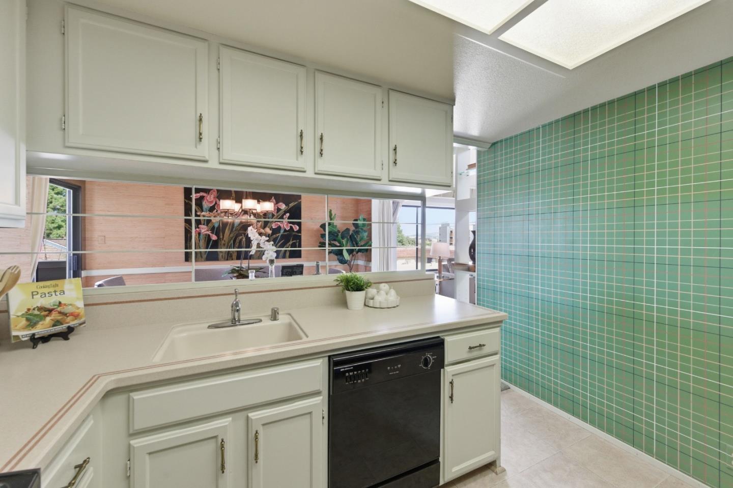 Photo #19: ML82042798 Listing: Photo #19