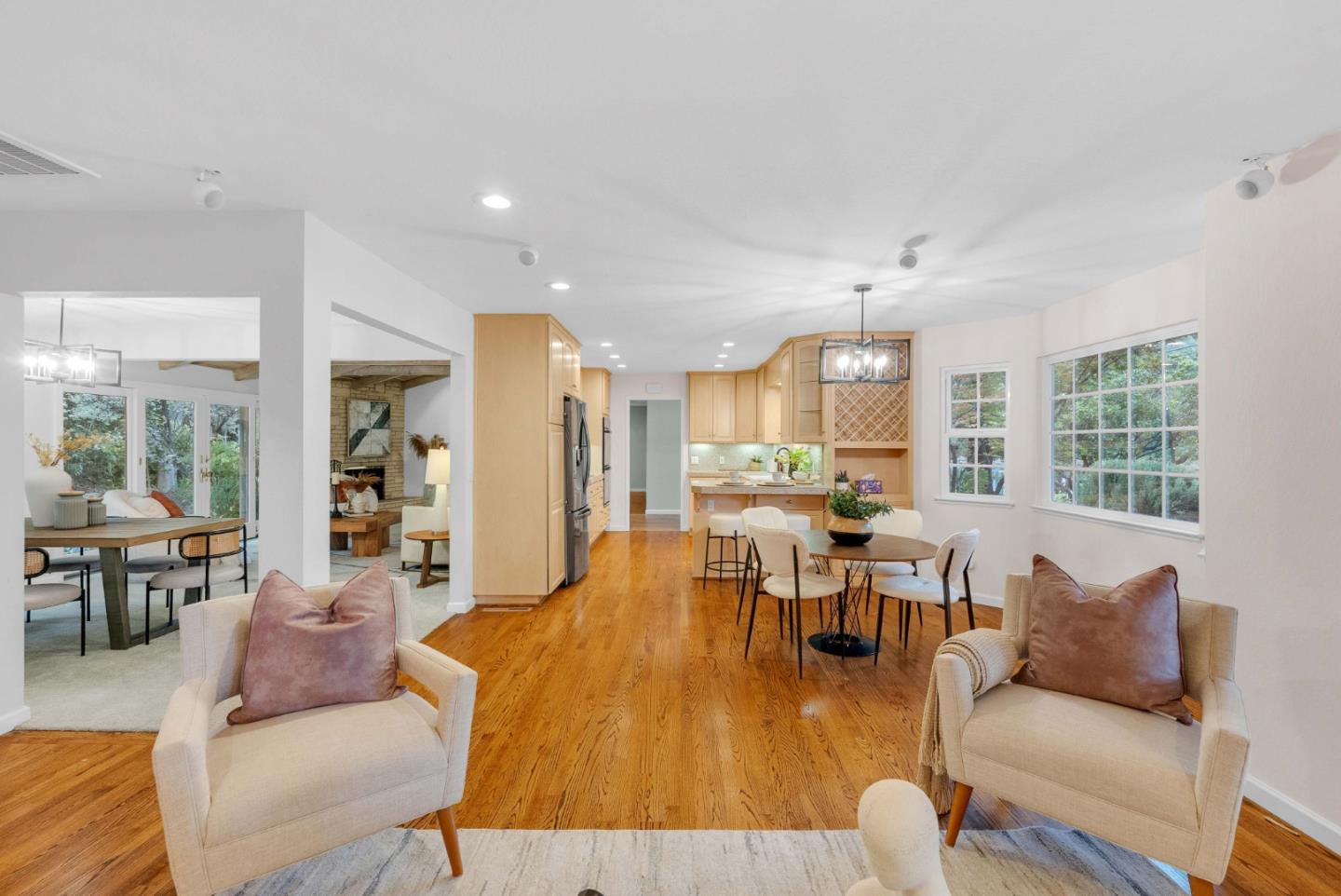 Detail Gallery Image 15 of 56 For 14900 Quito Rd, Los Gatos,  CA 95032 - 4 Beds | 2/1 Baths