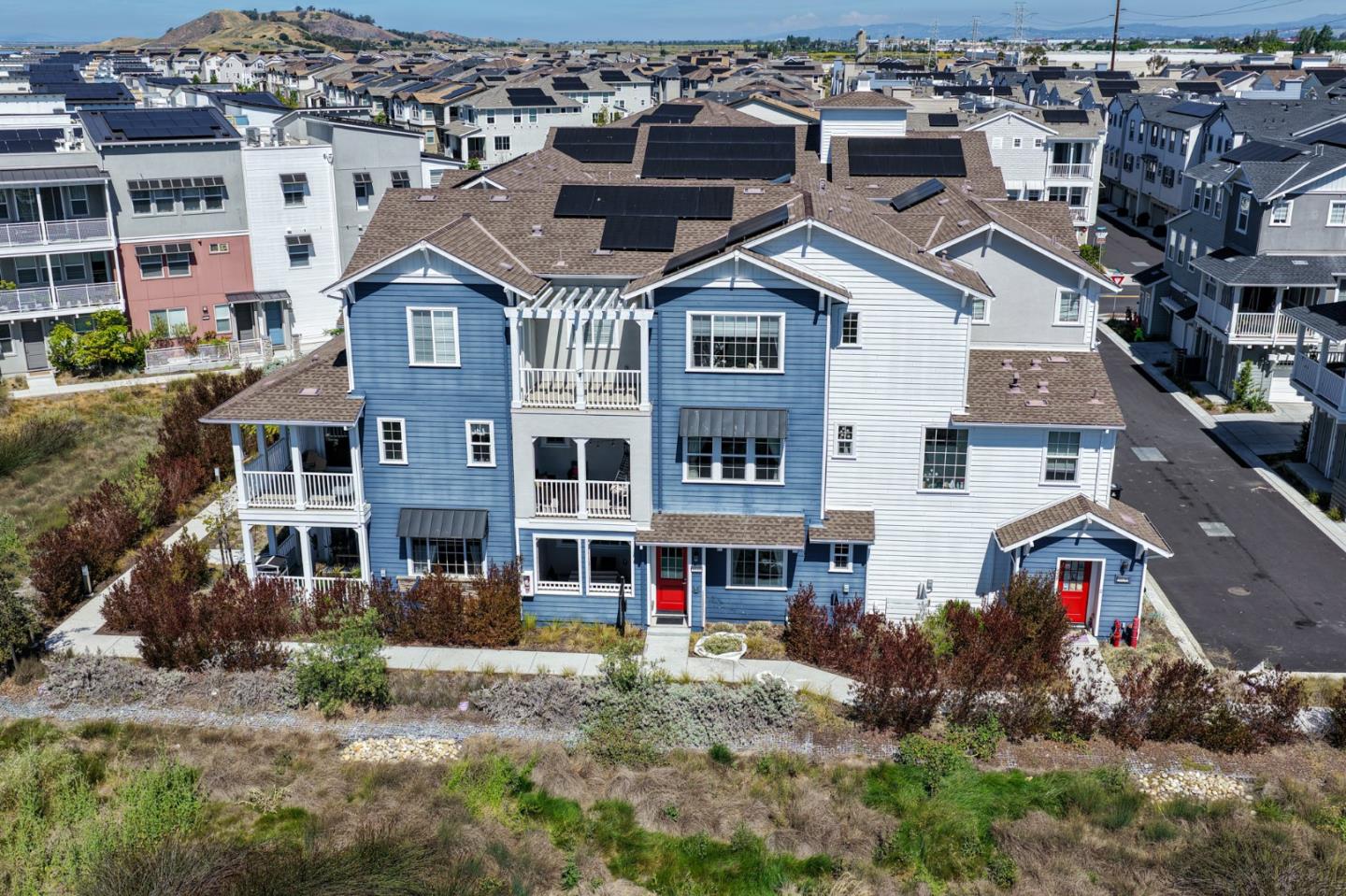 Front Image Thumbnail for ML82042800