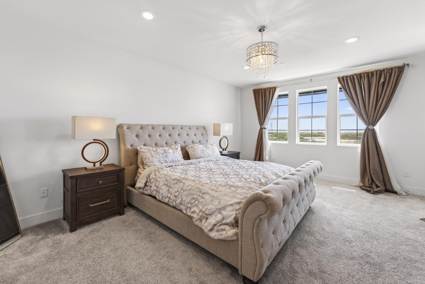 Detail Gallery Image 22 of 44 For 9532 Seawind Way, Newark,  CA 94560 - 3 Beds | 2/1 Baths