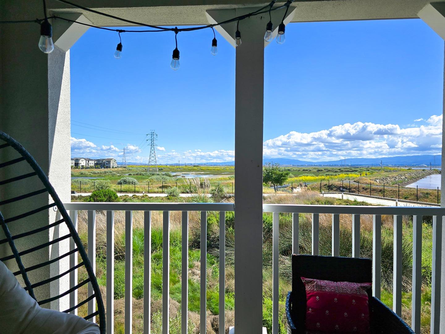 Detail Gallery Image 24 of 44 For 9532 Seawind Way, Newark,  CA 94560 - 3 Beds | 2/1 Baths