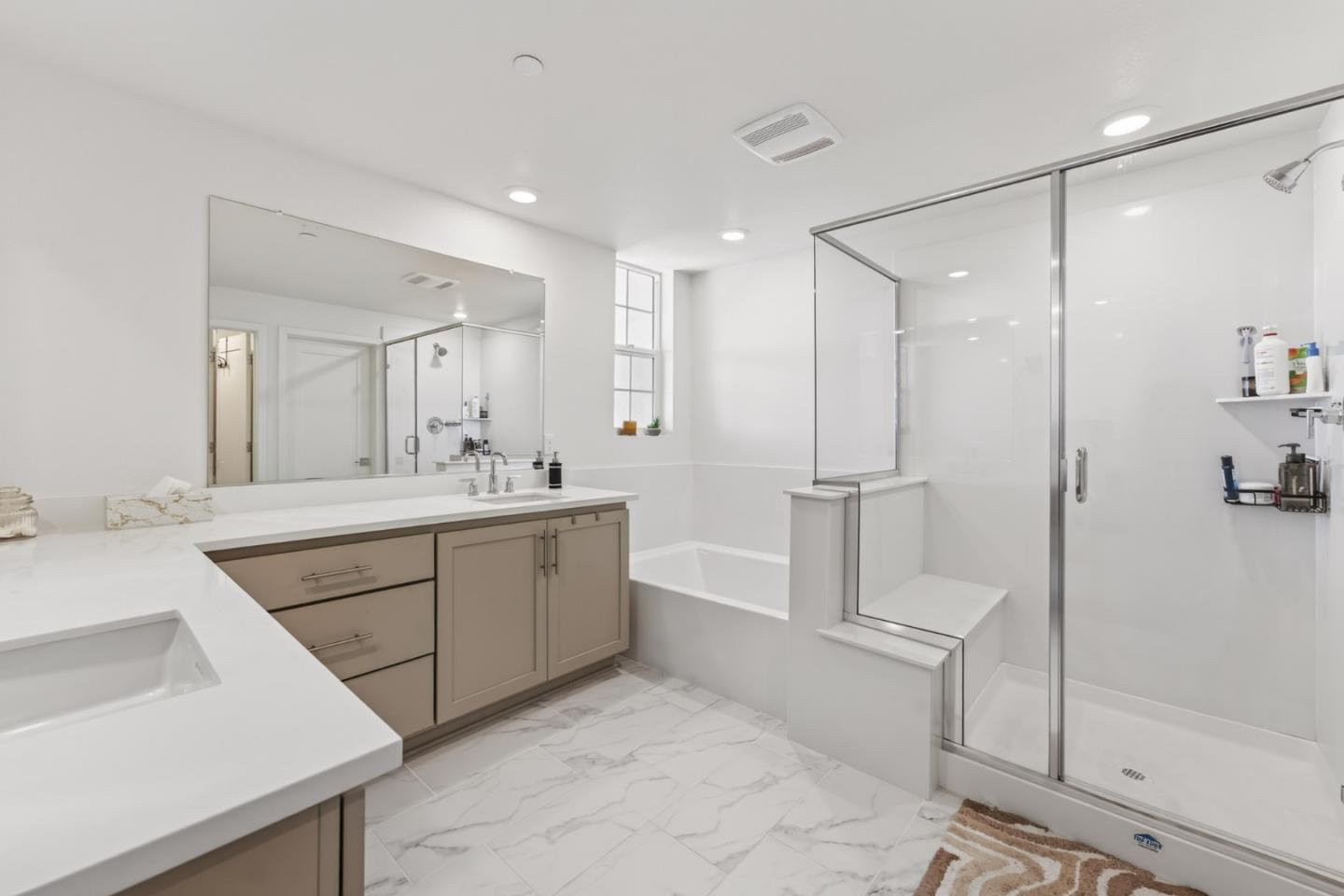 Detail Gallery Image 27 of 44 For 9532 Seawind Way, Newark,  CA 94560 - 3 Beds | 2/1 Baths