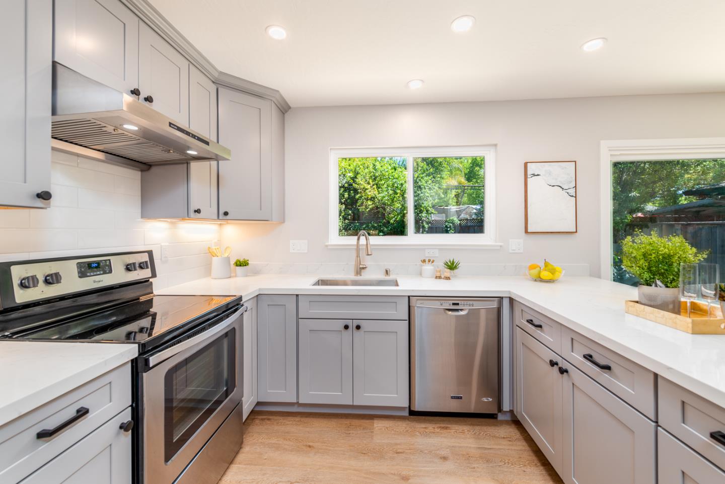 Detail Gallery Image 7 of 25 For 1748 Harte, San Jose,  CA 95124 - 4 Beds | 2 Baths