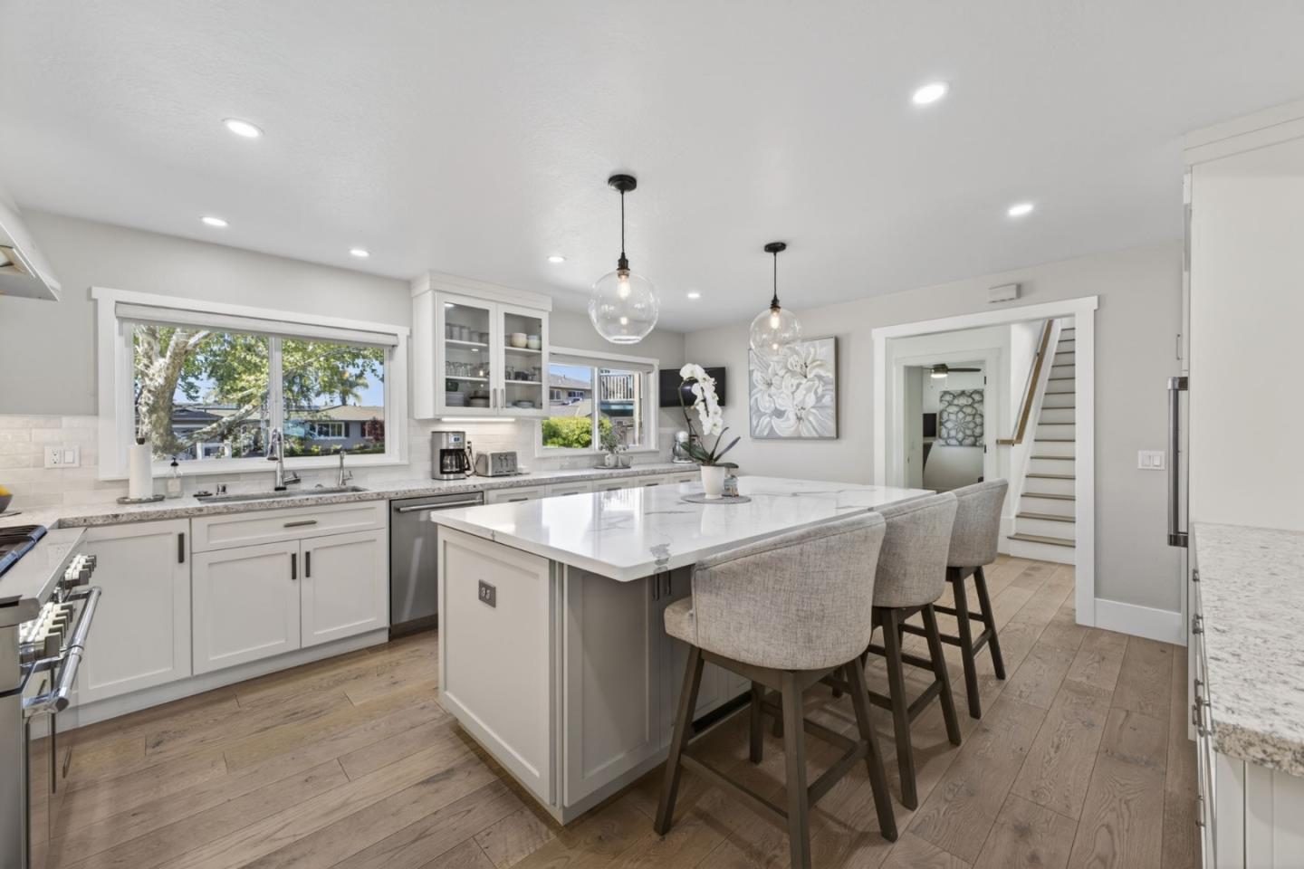 Detail Gallery Image 16 of 84 For 2256 Glenkirk Ct, San Jose,  CA 95124 - 5 Beds | 3 Baths