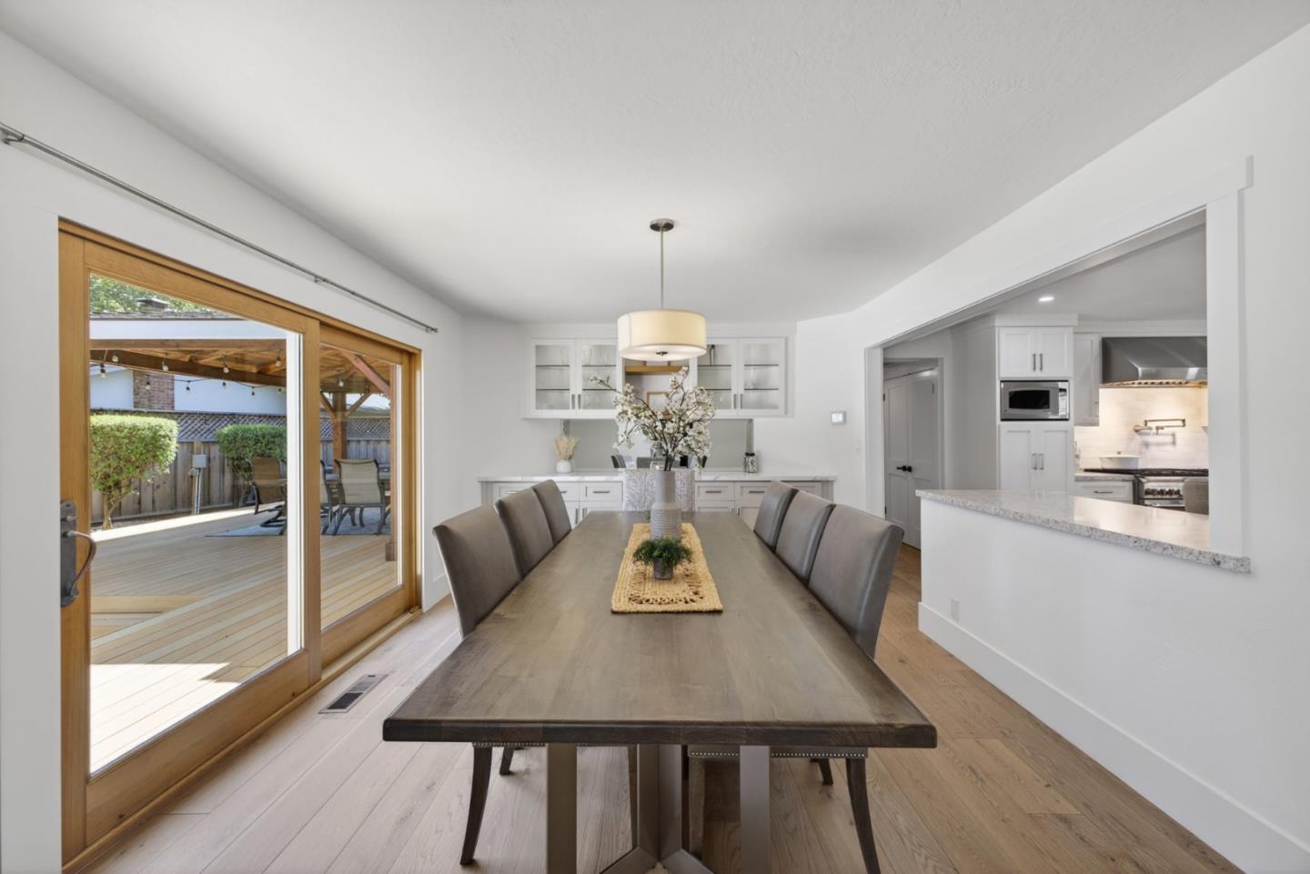 Detail Gallery Image 20 of 84 For 2256 Glenkirk Ct, San Jose,  CA 95124 - 5 Beds | 3 Baths