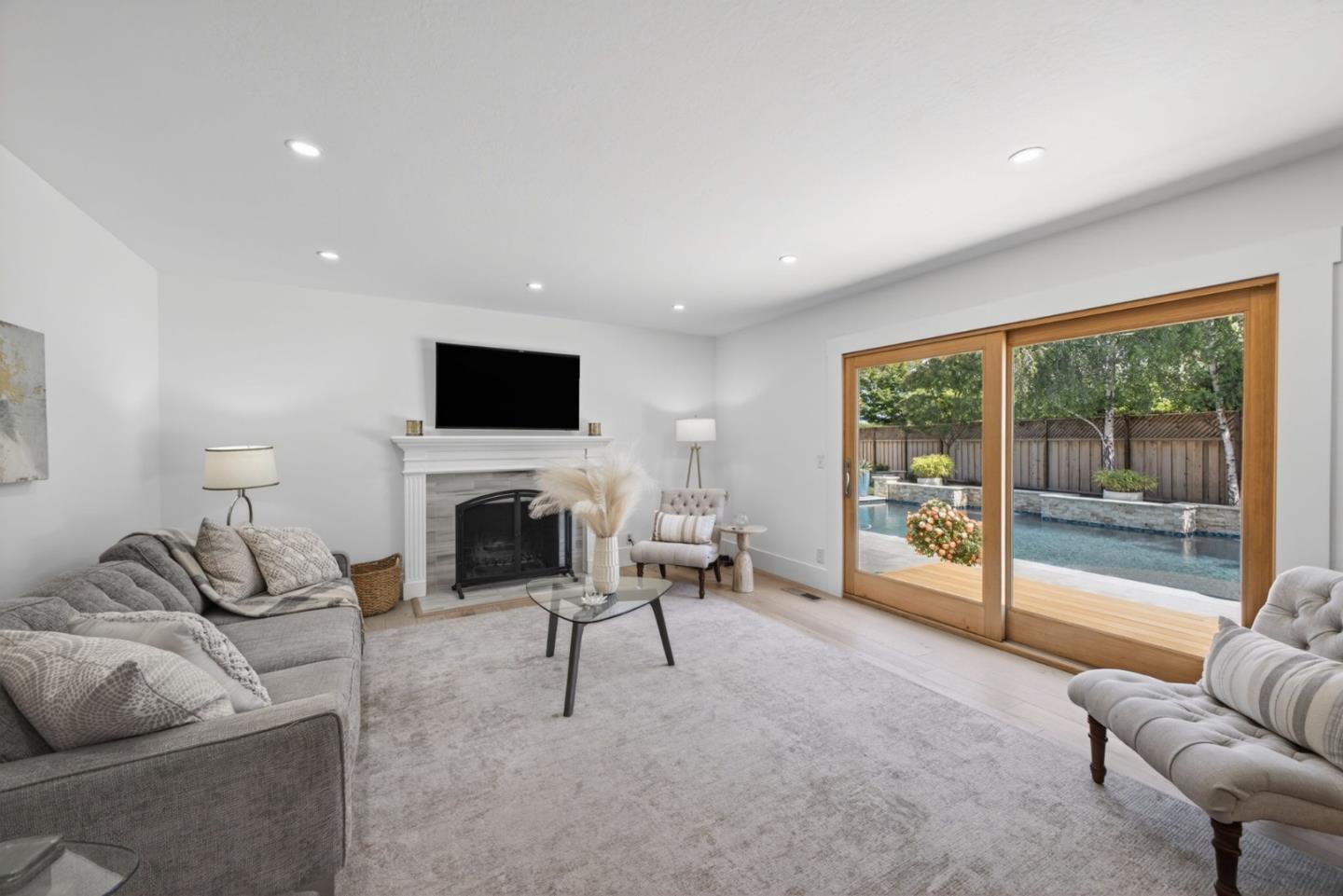 Detail Gallery Image 22 of 84 For 2256 Glenkirk Ct, San Jose,  CA 95124 - 5 Beds | 3 Baths