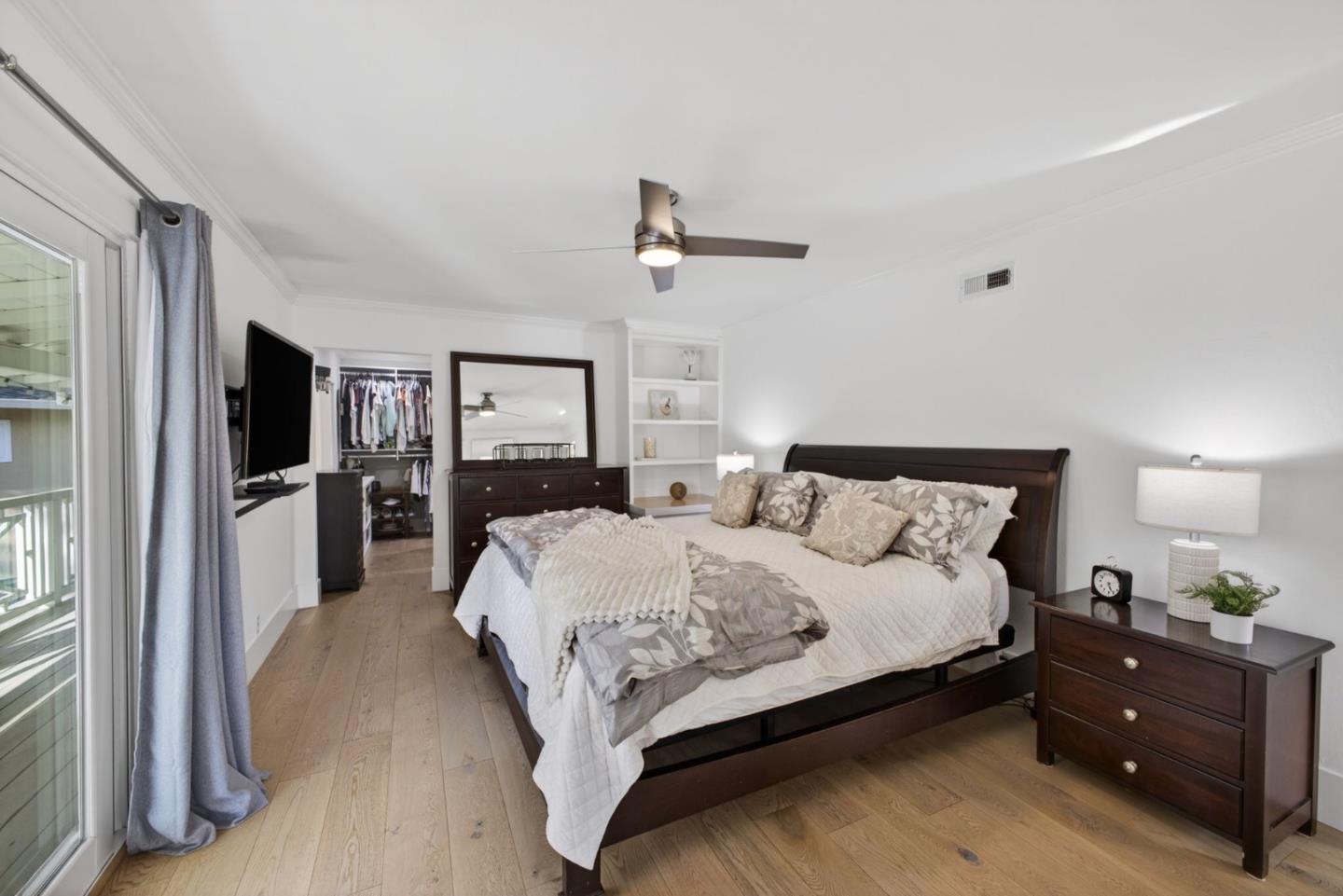 Detail Gallery Image 32 of 84 For 2256 Glenkirk Ct, San Jose,  CA 95124 - 5 Beds | 3 Baths