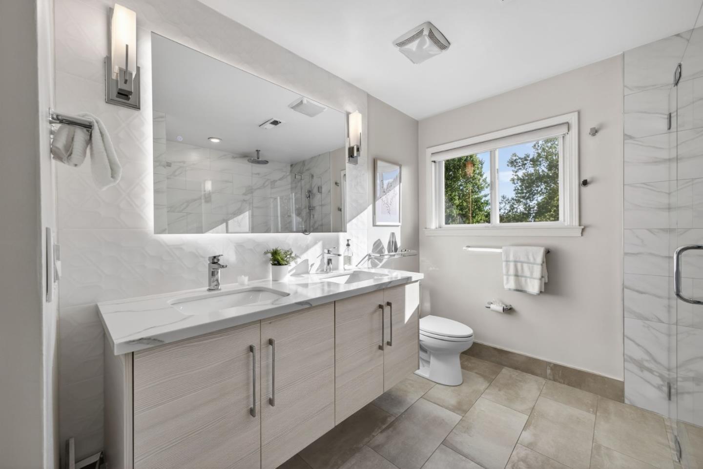 Detail Gallery Image 35 of 84 For 2256 Glenkirk Ct, San Jose,  CA 95124 - 5 Beds | 3 Baths