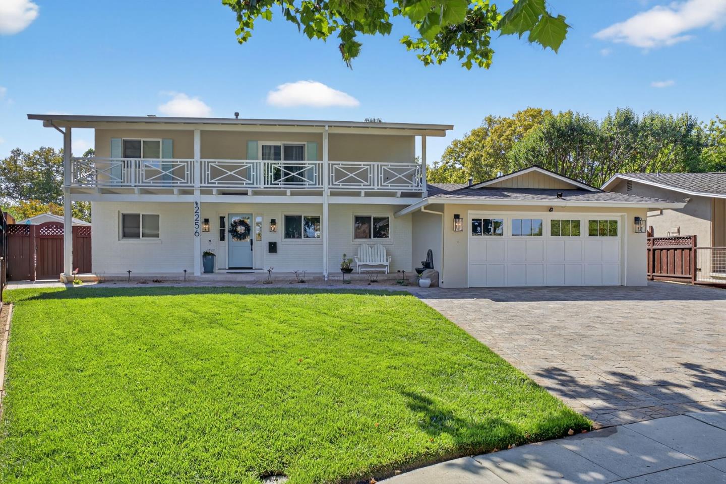 Detail Gallery Image 4 of 84 For 2256 Glenkirk Ct, San Jose,  CA 95124 - 5 Beds | 3 Baths