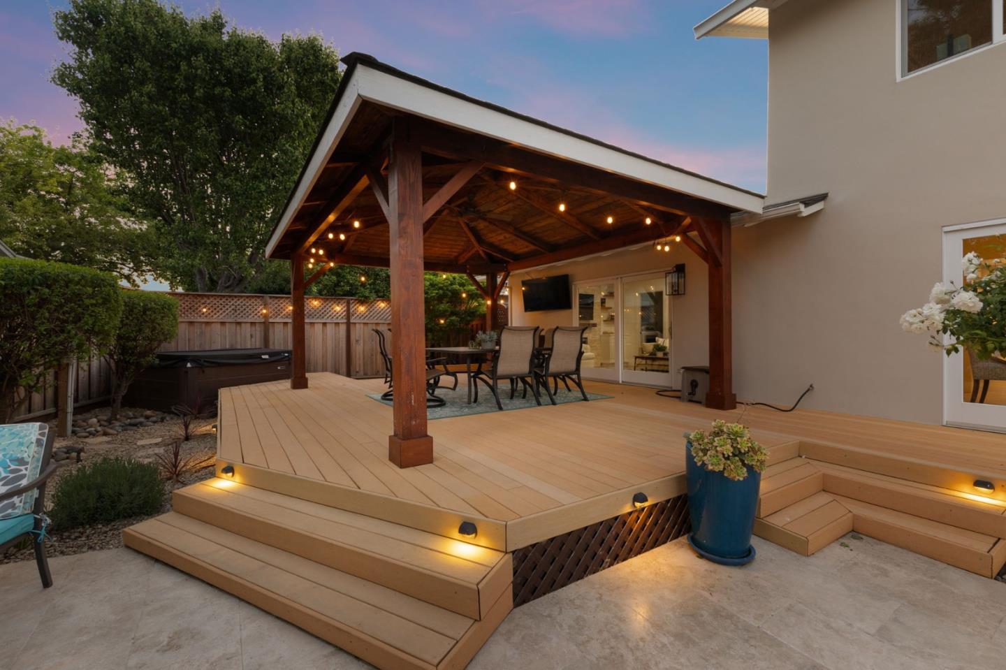 Detail Gallery Image 48 of 84 For 2256 Glenkirk Ct, San Jose,  CA 95124 - 5 Beds | 3 Baths