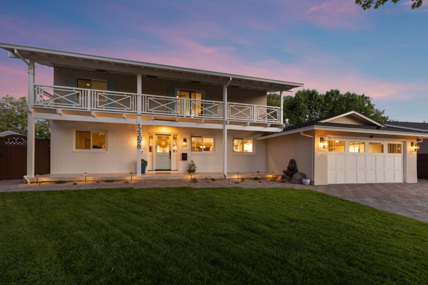 Detail Gallery Image 5 of 84 For 2256 Glenkirk Ct, San Jose,  CA 95124 - 5 Beds | 3 Baths